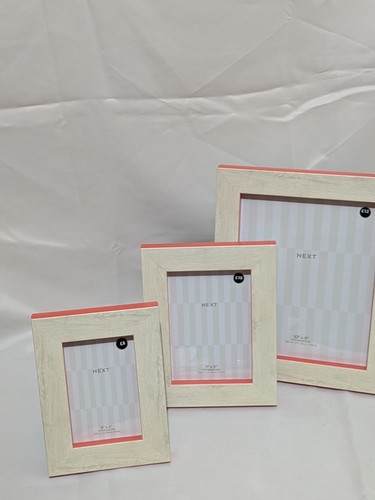 Next home photo - frames, set